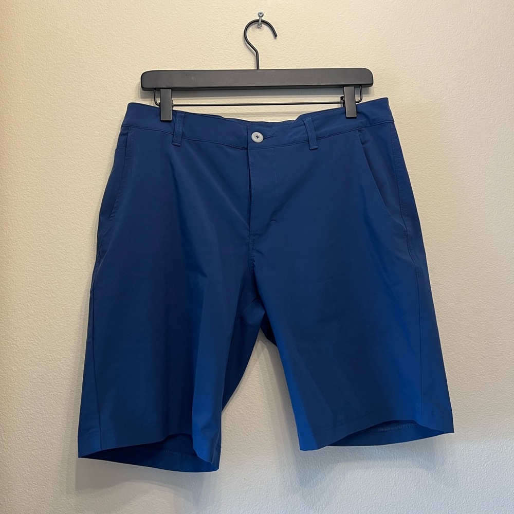 Columbia Men's Navy Flat Front Shorts